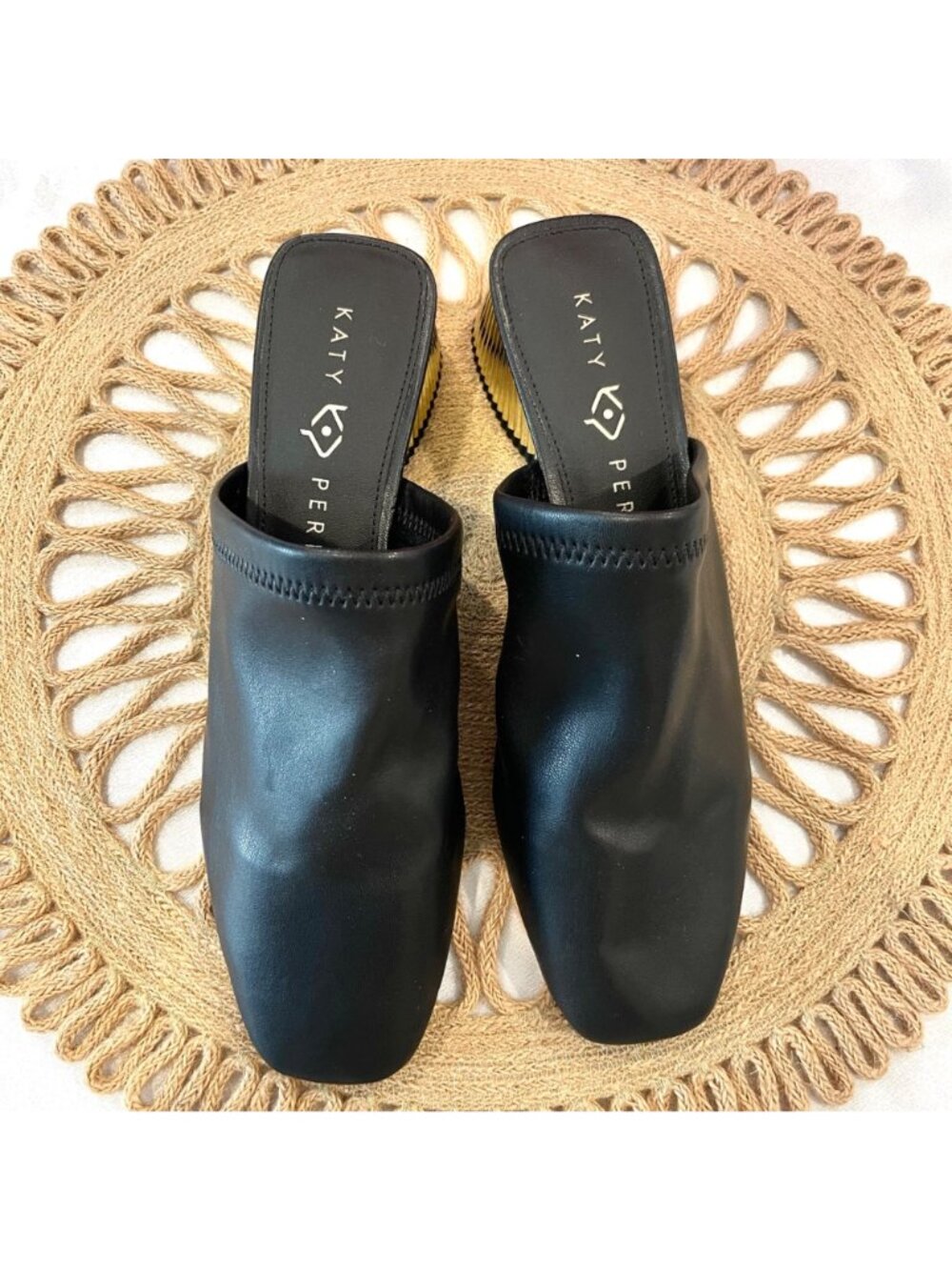 Katy Perry Black Clarra Slip On Mule Gold Heel Clogs Size 8.5 Black Edgy Chic - Picture 3 of 9